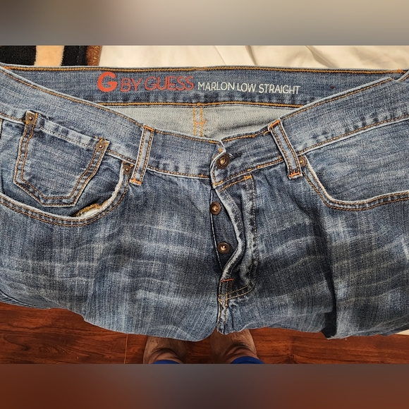 Guess Jeans 34x30 - Picture 2 of 3